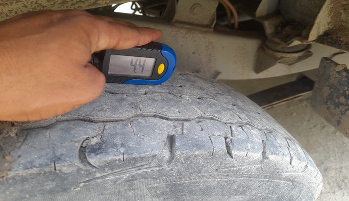 2022 Mahindra Bolero B6, Diesel, Manual, 1,15,976 km, tyre