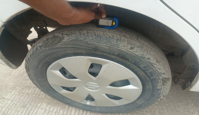 2022 Maruti Alto K10 VXI, Petrol, Manual, 27,824 km, tyre