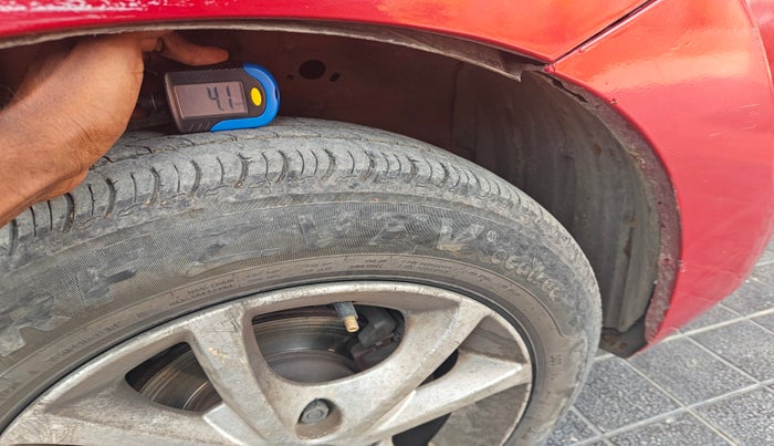 2018 Maruti Wagon R 1.0 VXI, Petrol, Manual, 82,769 km, tyre