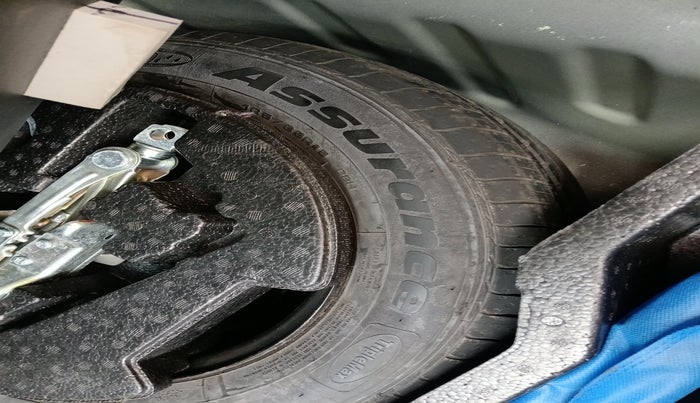 2023 Maruti Ciaz ALPHA 1.5 SHVS PETROL, Petrol, Manual, 46,342 km, tyre