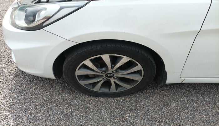 2014 Hyundai Verna FLUIDIC 1.6 CRDI SX, Diesel, Manual, 1,19,894 km, tyre