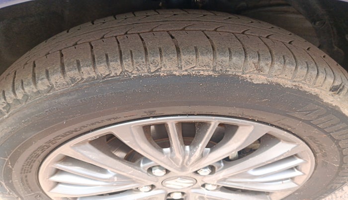 2020 Maruti Ertiga ZXI SHVS, Petrol, Manual, 44,490 km, tyre