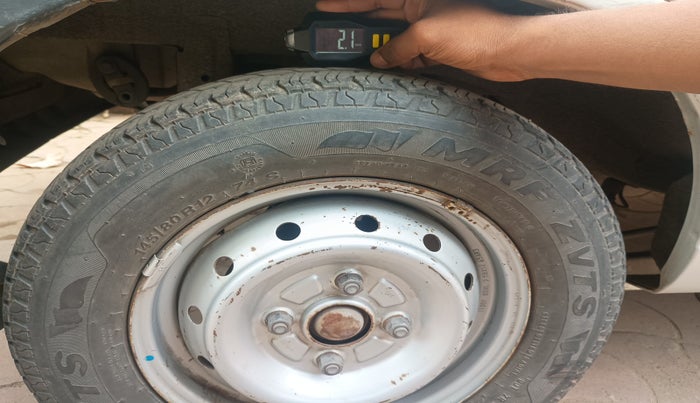 2011 Maruti Alto LXI, Petrol, Manual, 68,497 km, tyre