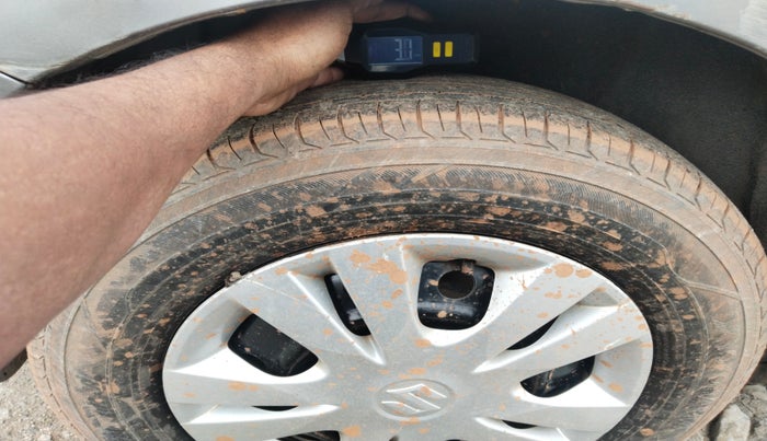 2012 Maruti Swift Dzire VXI, Petrol, Manual, 95,140 km, tyre