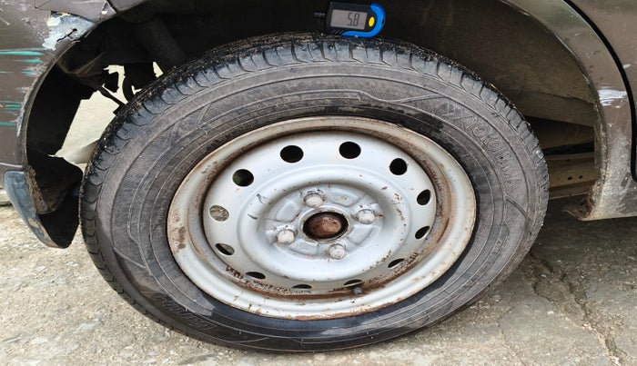 2011 Maruti Wagon R 1.0 LXI, Petrol, Manual, 32,080 km, tyre