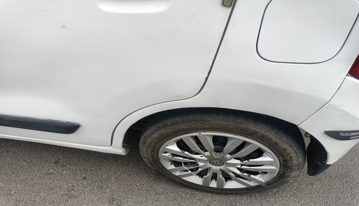2016 Maruti Wagon R 1.0 VXI, Petrol, Manual, 1,22,989 km, tyre