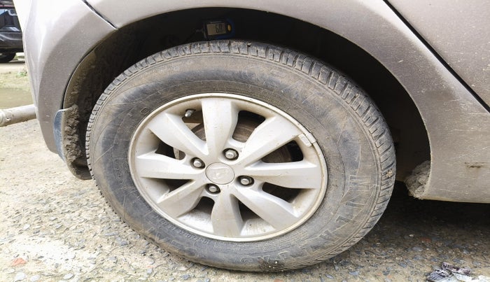 2012 Hyundai i20 ASTA 1.2, Petrol, Manual, 89,026 km, tyre