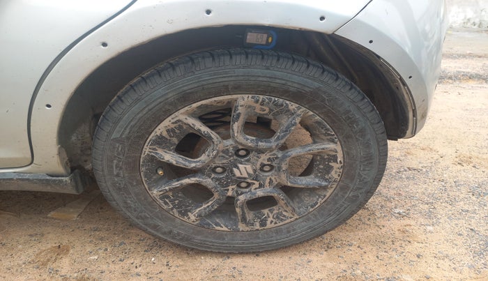 2019 Maruti IGNIS ZETA 1.2, Petrol, Manual, 77,812 km, tyre
