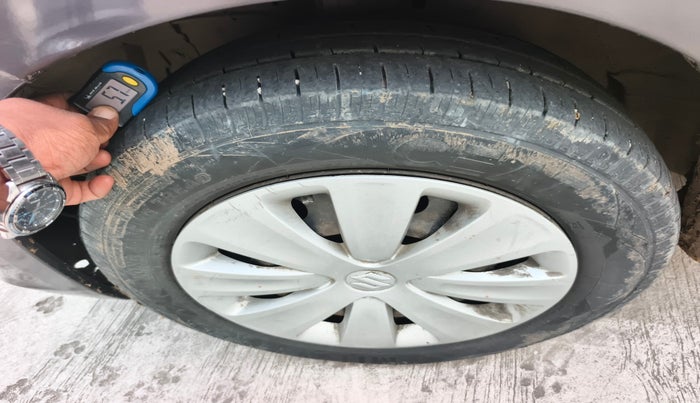 2016 Maruti Ertiga VDI SHVS, Diesel, Manual, 1,04,083 km, tyre