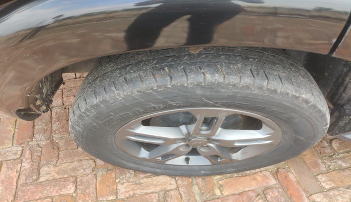 2022 Mahindra SCORPIO CLASSIC S11 MT 7S CC, Diesel, Manual, 99,598 km, tyre
