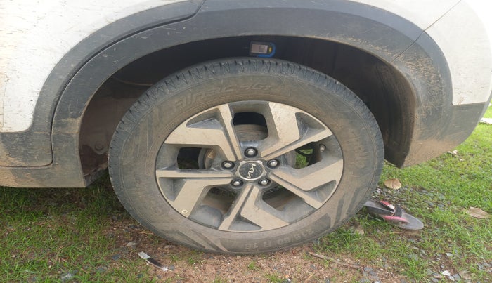 2023 KIA SONET HTX 1.5 DIESEL IMT, Diesel, Manual, 18,973 km, tyre