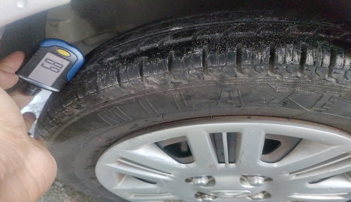 2010 Hyundai Santro Xing GLS, Petrol, Manual, 85,969 km, tyre