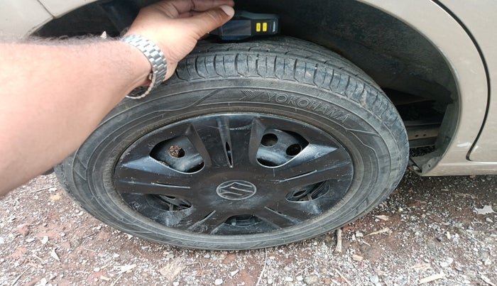 2014 Maruti Wagon R 1.0 VXI, Petrol, Manual, 82,883 km, tyre