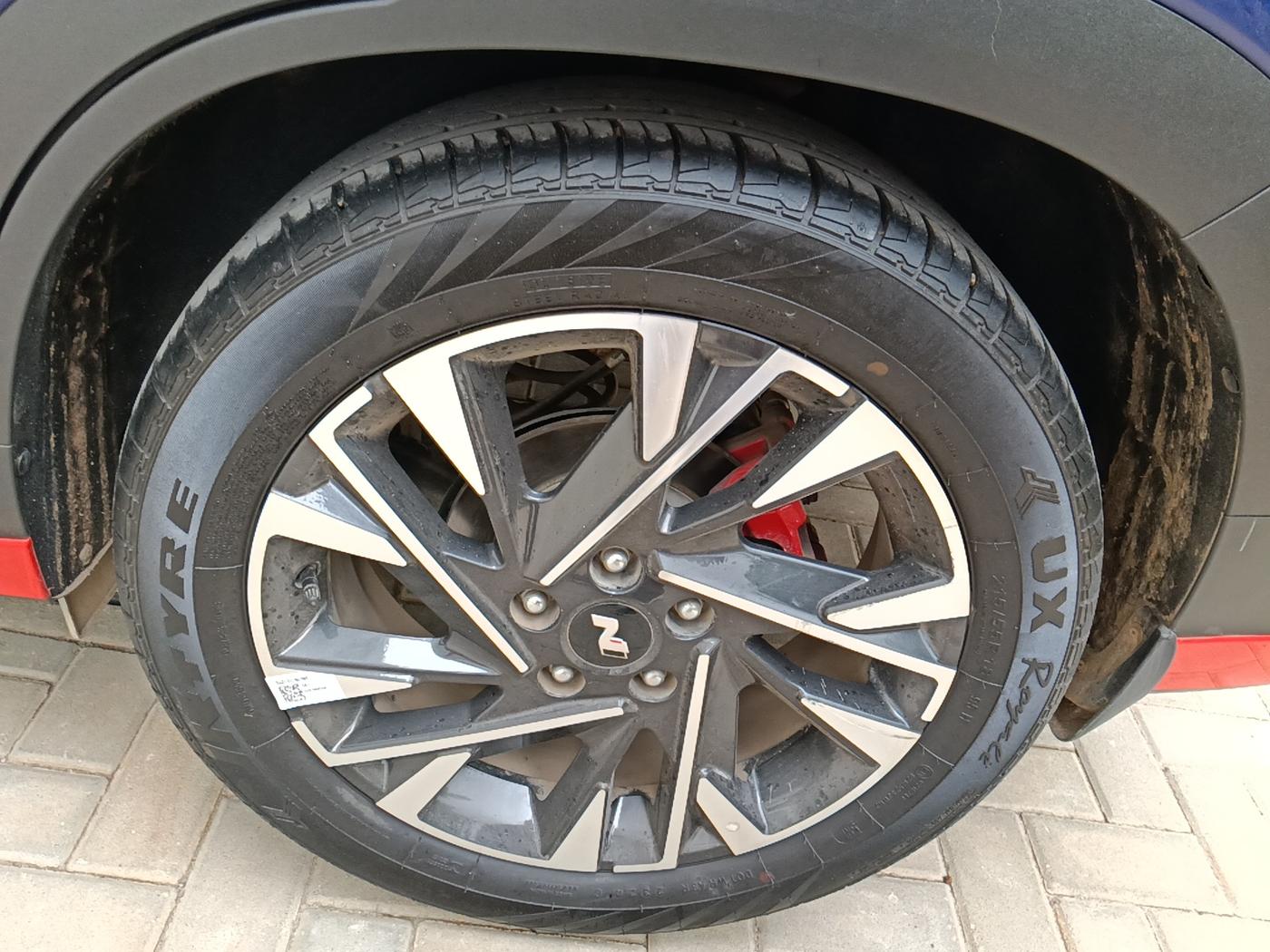 2024 Hyundai Creta N Line N10 1.5 Turbo DCT Dual Tone, Petrol, Automatic, 3,914 km, tyre