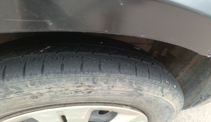 2010 Maruti Swift VDI, Diesel, Manual, 1,78,045 km, tyre