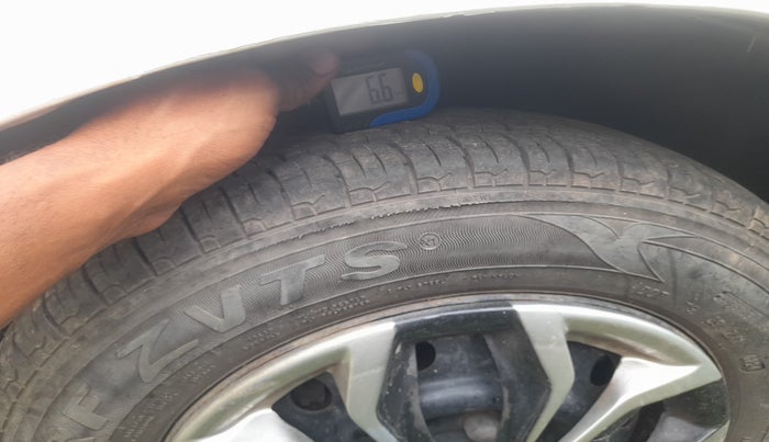2010 Maruti Wagon R 1.0 LXI, Petrol, Manual, 99,632 km, tyre
