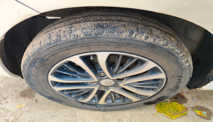 2023 Maruti Ertiga   VXI (O) CNG, Petrol, Manual, 33,635 km, tyre