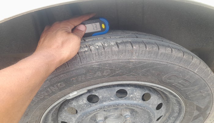 2021 Maruti Dzire VXI, Petrol, Manual, 39,084 km, tyre