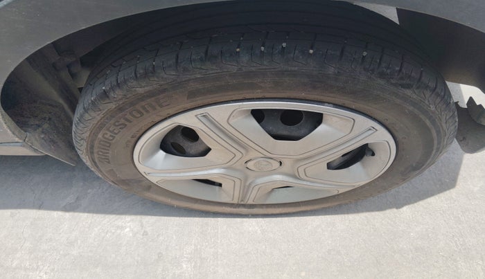 2023 Tata NEXON XM PLUS SUNROOF PETROL, Petrol, Manual, 12,646 km, tyre