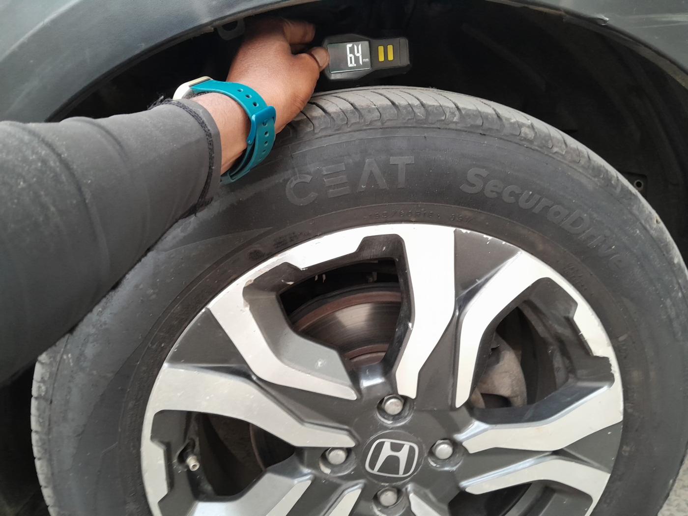 2019 Honda WR-V 1.2L I-VTEC VX MT, Petrol, Manual, 73,194 km, tyre