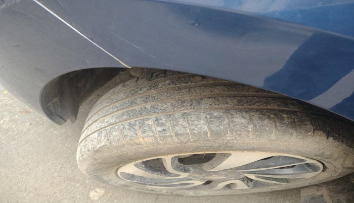 2021 Maruti Baleno ZETA PETROL 1.2, Petrol, Manual, 30,358 km, tyre