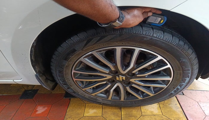 2018 Maruti Dzire VXI, Petrol, Manual, 58,382 km, tyre
