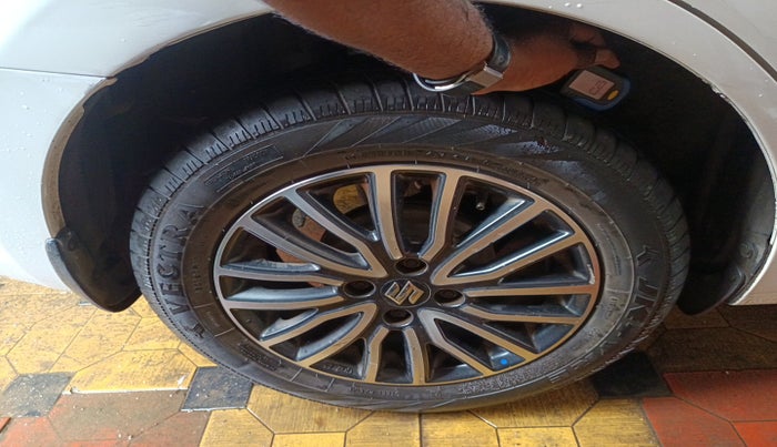 2018 Maruti Dzire VXI, Petrol, Manual, 58,382 km, tyre