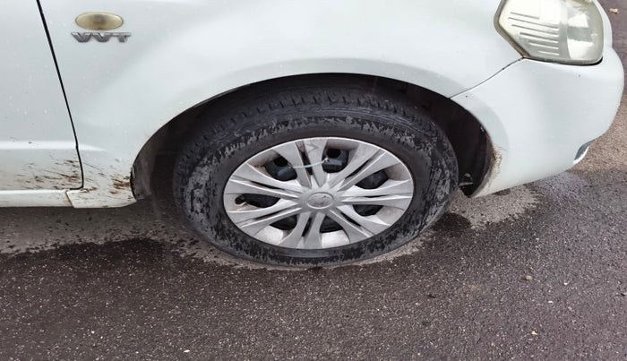 2010 Maruti SX4 VXI, Petrol, Manual, 88,971 km, tyre