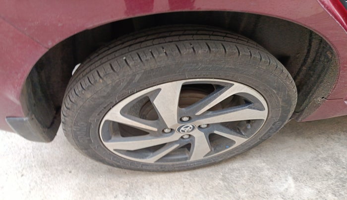2022 Toyota Glanza G E-CNG, Petrol, Manual, 76,728 km, tyre