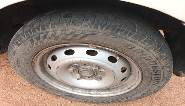 2012 Tata Indica Vista VX QUADRAJET, Diesel, Manual, 1,11,253 km, tyre