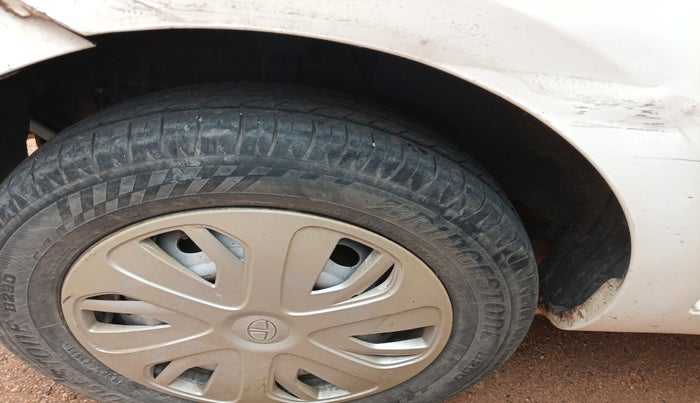 2012 Tata Indica Vista VX QUADRAJET, Diesel, Manual, 1,11,253 km, tyre