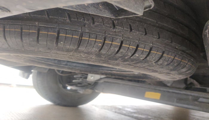 2021 Tata Harrier XMA 2.0L KRYOTEC, Diesel, Automatic, 28,446 km, tyre