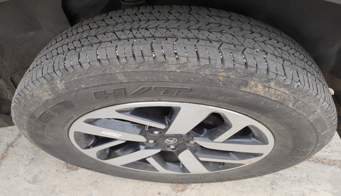 2022 Tata Harrier XZ PLUS 2.0L, Diesel, Manual, 1,04,069 km, tyre