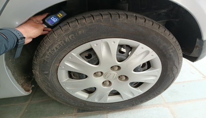 2013 Honda Brio S MT, Petrol, Manual, 49,250 km, tyre