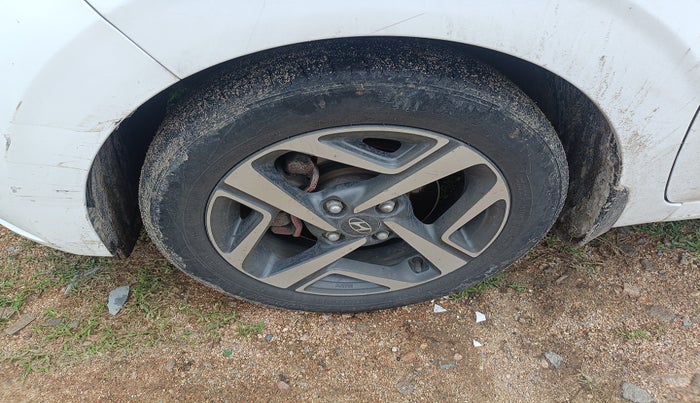 2020 Hyundai AURA SX 1.2 (O) CRDI, Diesel, Manual, 93,873 km, tyre