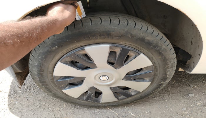 2012 Mahindra Verito 1.5 D4, Diesel, Manual, 2,29,500 km, tyre