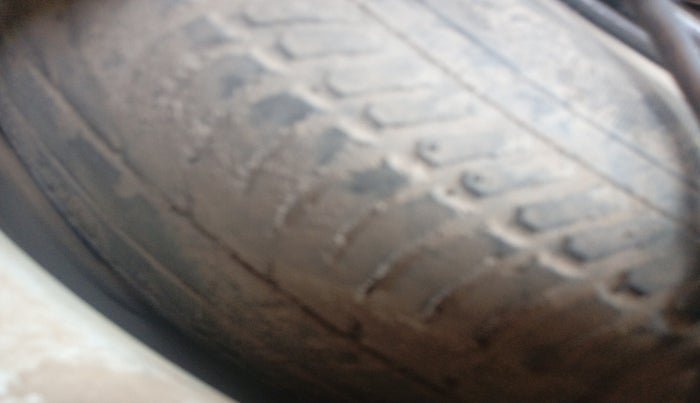 2013 Maruti Ritz LDI, Diesel, Manual, 1,70,290 km, tyre