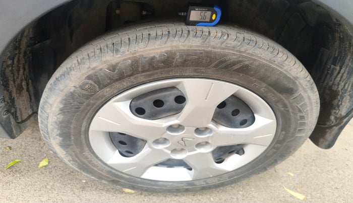2022 Mahindra XUV300 W6 1.2 PETROL, Petrol, Manual, 11,897 km, tyre