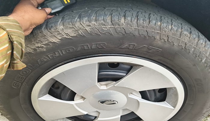 2019 Mahindra XUV500 W5, Diesel, Manual, 91,646 km, tyre