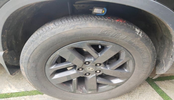 2020 Tata Harrier XZ PLUS 2.0L DARK EDITION, Diesel, Manual, 1,10,264 km, tyre