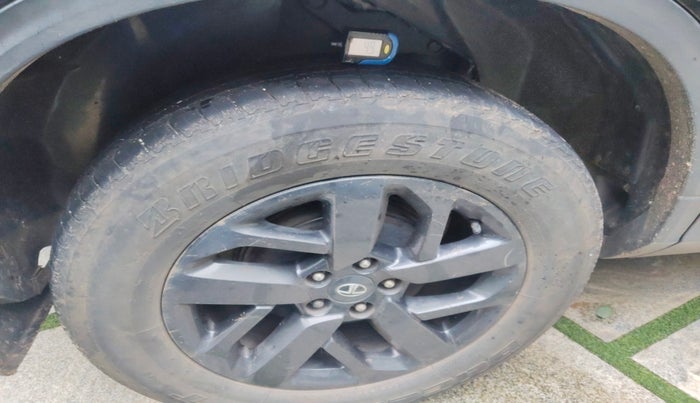 2020 Tata Harrier XZ PLUS 2.0L DARK EDITION, Diesel, Manual, 1,10,264 km, tyre