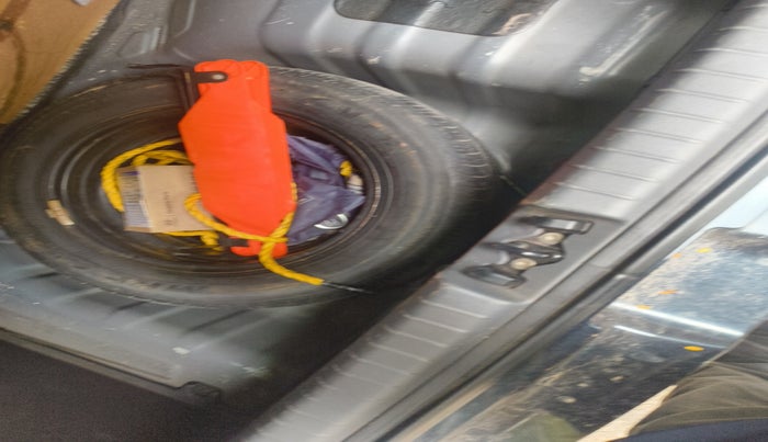 2020 Hyundai GRAND I10 NIOS SPORTZ AMT 1.2 KAPPA VTVT, Petrol, Automatic, 1,30,000 km, tyre