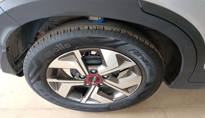 2022 KIA SONET GTX PLUS 1.5 AT, Diesel, Automatic, 52,303 km, tyre