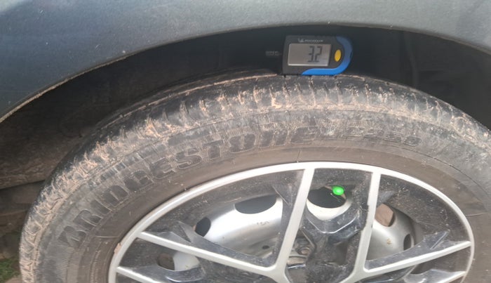 2020 Tata Tiago XE PETROL, Petrol, Manual, 43,508 km, tyre