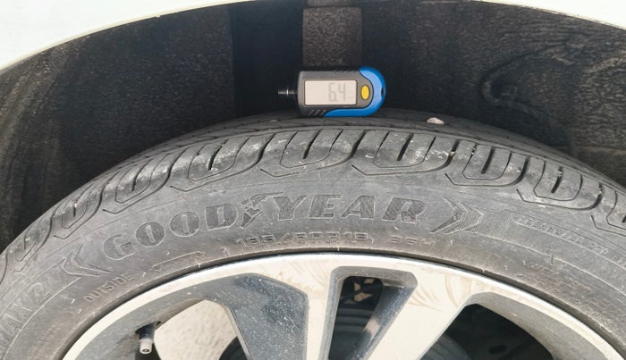 2022 Tata ALTROZ XZA, Petrol, Automatic, 21,922 km, tyre
