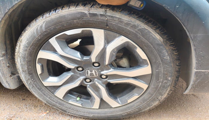 2017 Honda WR-V 1.2L I-VTEC VX MT, Petrol, Manual, 59,538 km, tyre
