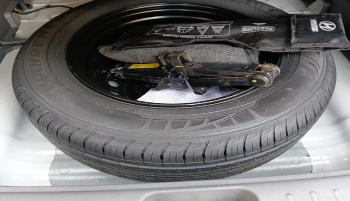 2024 Hyundai Creta SX TECH 1.5 PETROL iVT, Petrol, Automatic, 7,560 km, tyre