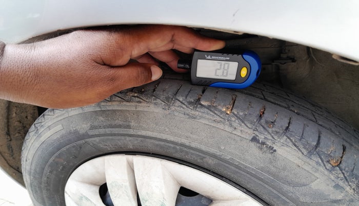 2019 Maruti Alto VXI, Petrol, Manual, 36,985 km, tyre