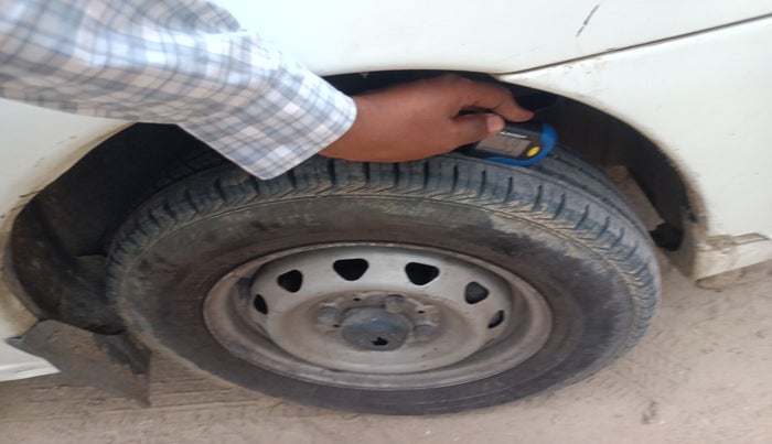 2017 Tata Indica EV2 LS, Diesel, Manual, 47,719 km, tyre