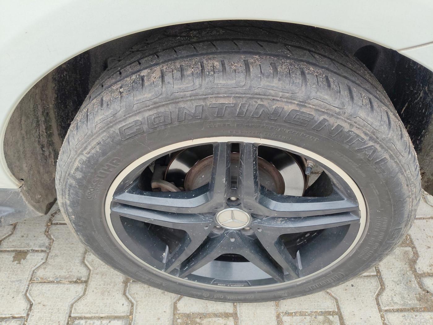2014 Mercedes Benz Ml Class 350 CDI, Diesel, Automatic, 1,11,260 km, tyre